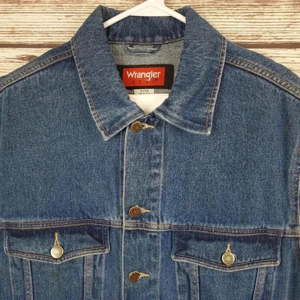 Wrangler Hero Men's Small Vintage Denim Jean Trucker Jacket